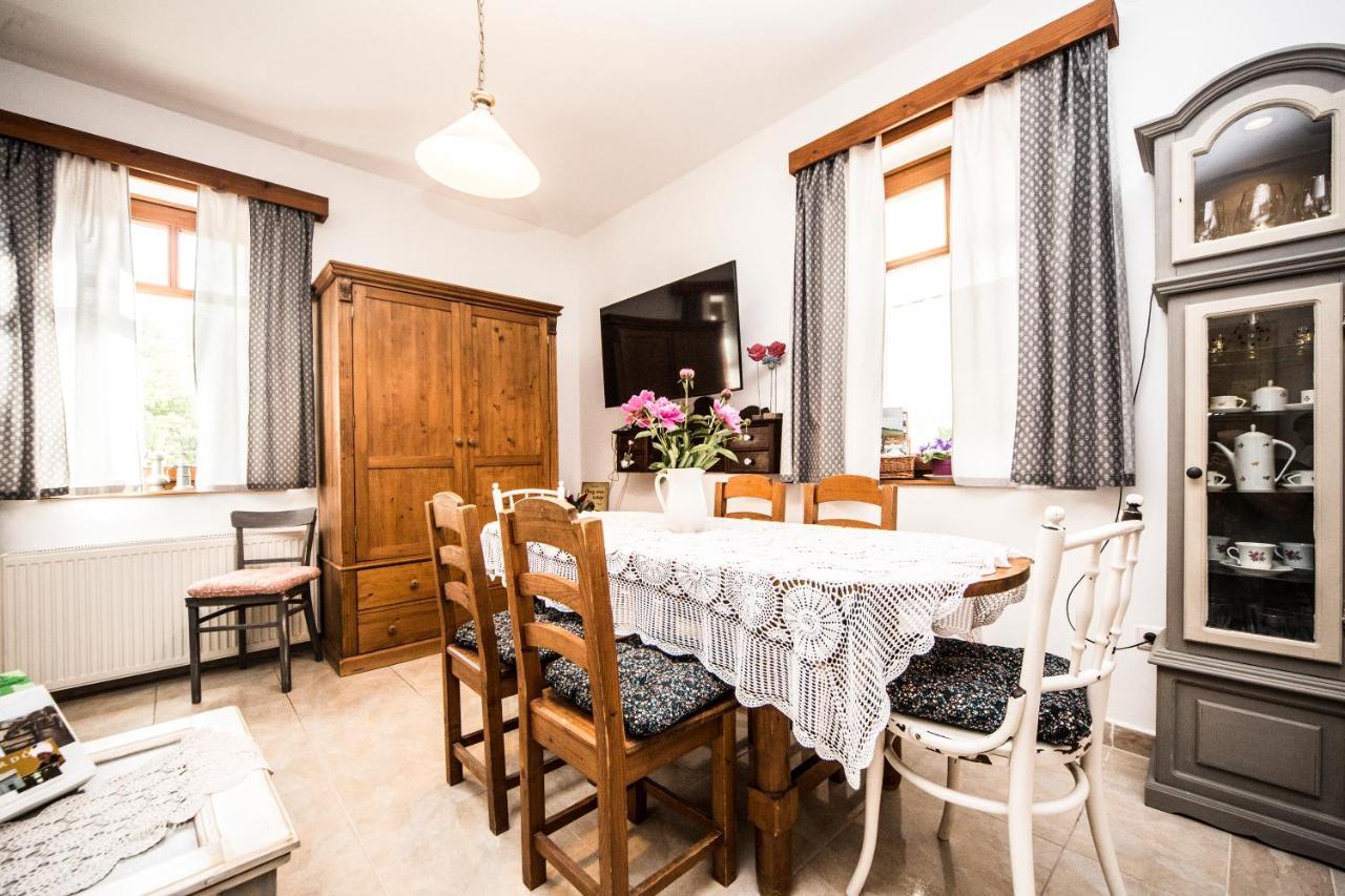 Ambitus-Haz Apartment Egerszalok Ngoại thất bức ảnh